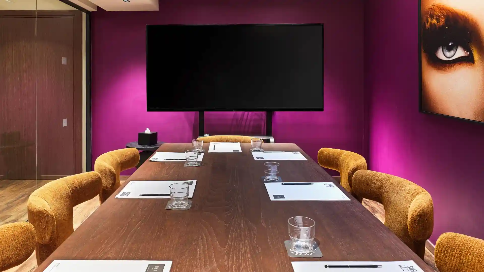 NYX Hotels - photoThumb_17